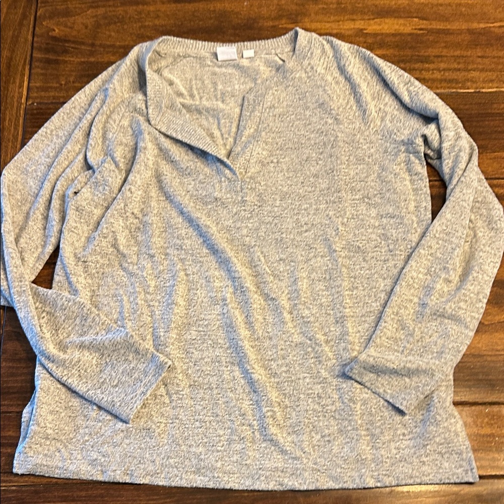 GAP Gray Long Sleeve Tee